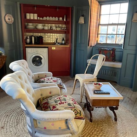 Rock House - Photographer'S Studio - Historic Gem In The Heart Of The City Edinburgh Bagian luar foto